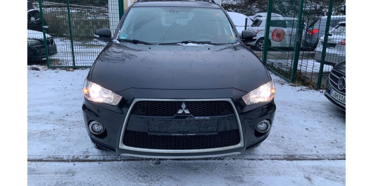 Mitsubishi Outlander 217.618 km 4.450 &euro; Frankfurt am Main 60486