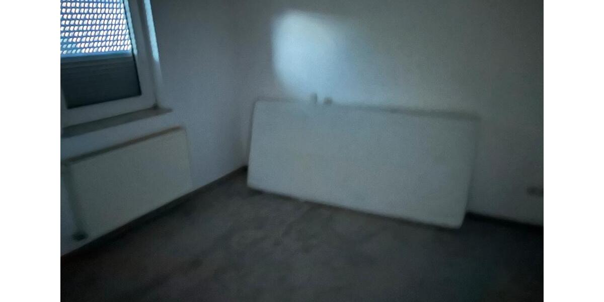 VERMIETUNG VERKAUF KOMPLETTS ANWESEN MIT VIEL POTENZIAL 8 zimmer