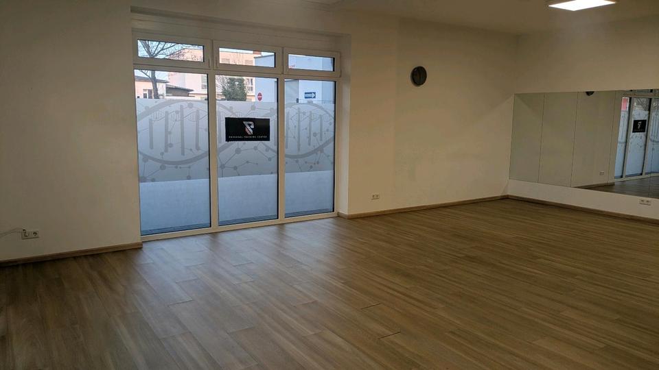 Gewerbeobjekt Aschaffenburg Damm - 30&euro; | Angebot:26356147