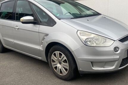 Ford S-Max 376.000 km 1.480 € Dietzenbach 63128