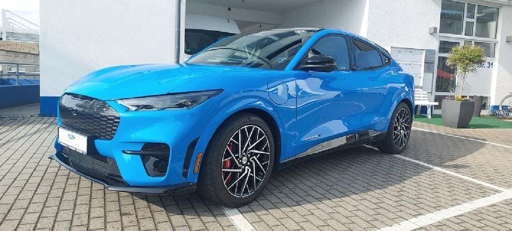 Ford Mustang Mach-E 6.000 km 39.990 &euro; Rüsselsheim 65428