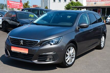 Peugeot 308 103.000 km 12.900 € Frankfurt 60388