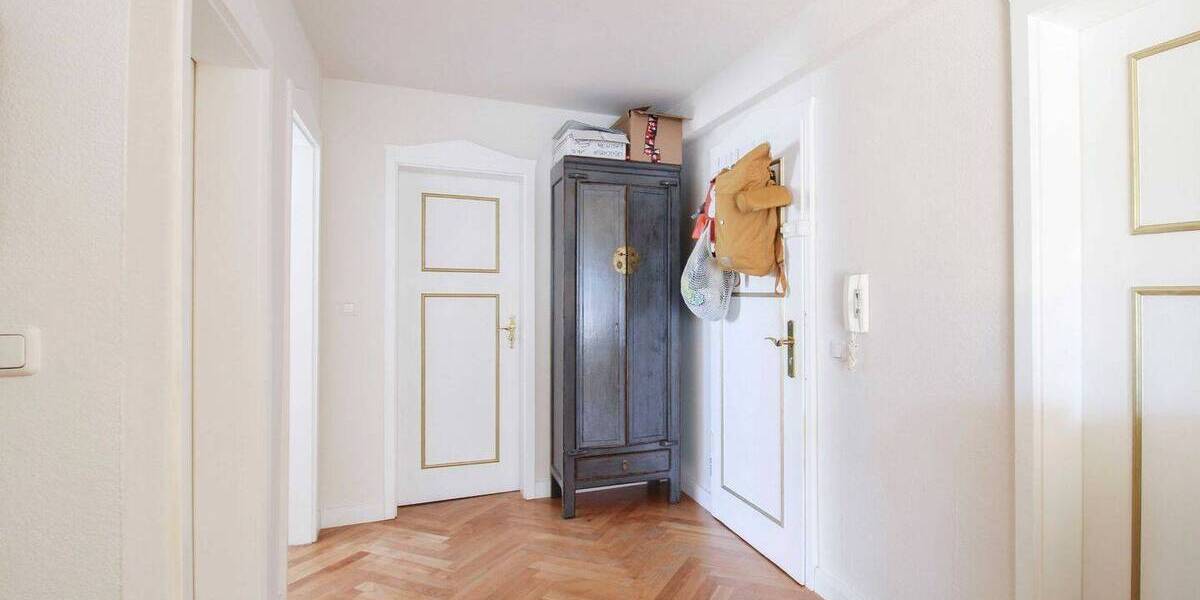 Etagenwohnung Bad Homburg vor der Höhe Bad Homburg - 3 Zimmer, 83 m&sup2;, 399.000&euro; | Angebot:25929027