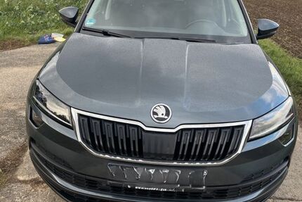 Skoda Karoq 189.000 km 14.200 € Frankfurt am Main 60437