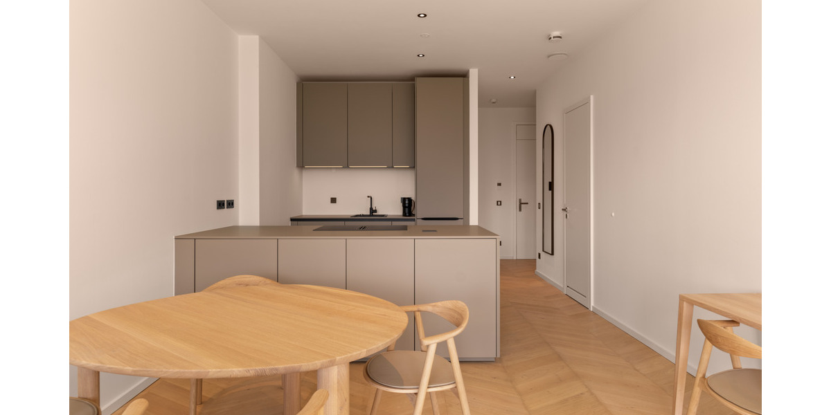 Etagenwohnung Frankfurt am Main Ostend - 2 Zimmer, 69 m&sup2;, 2.670&euro; | Angebot:25691018