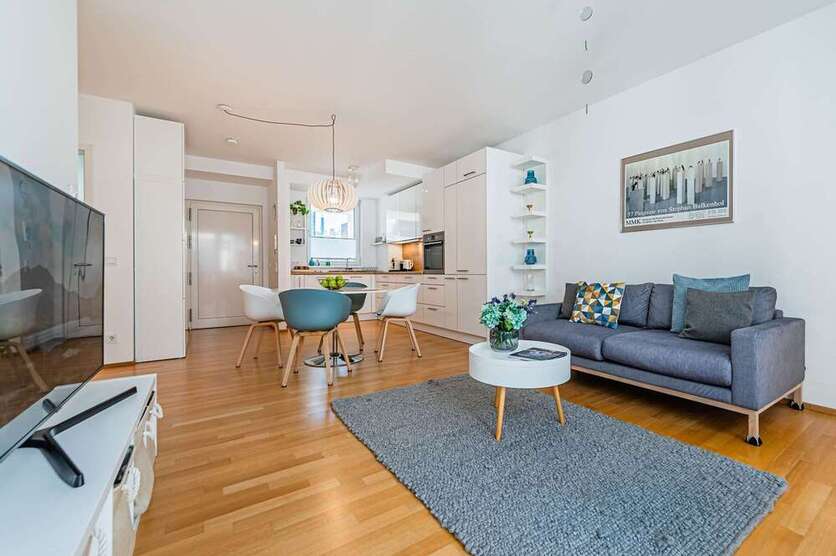 Wohnung zum Mieten in Frankfurt 1.990 € 59 m²