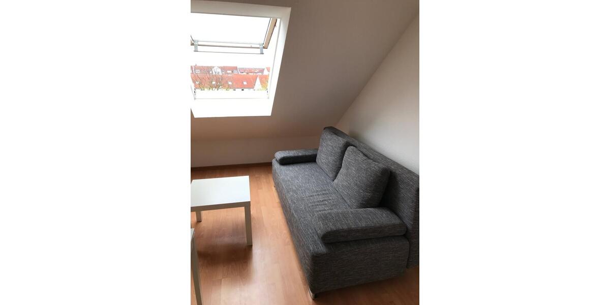 Dachgeschoßwohnung Dietzenbach - 1 Zimmer, 21 m&sup2;, 670&euro; | Angebot:26665883