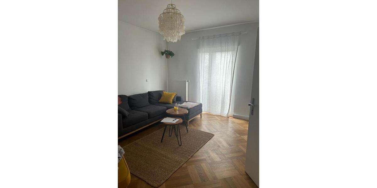 Etagenwohnung Aschaffenburg Damm - 3 Zimmer, 86 m&sup2;, 1.100&euro; | Angebot:24794037