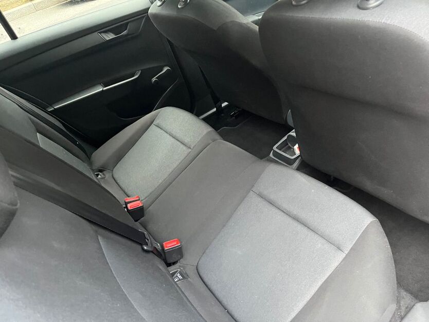Skoda Fabia 10.000 km 14.000 € Offenbach am Main 63067