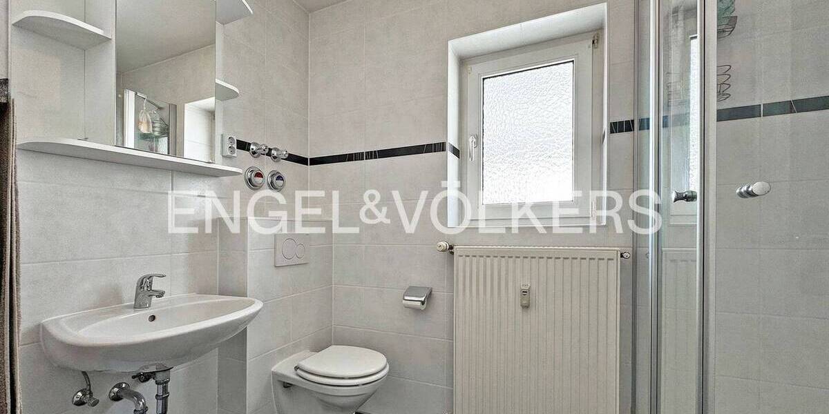 Einfamilienhaus Bad Nauheim - 7 Zimmer, 157 m&sup2;, 850.000&euro; | Angebot:26472969