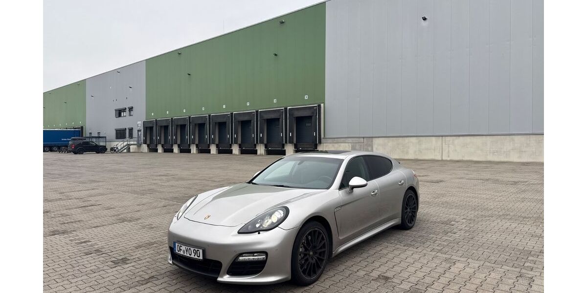 Porsche Panamera 128.000 km 31.690 &euro; Rodgau 63110