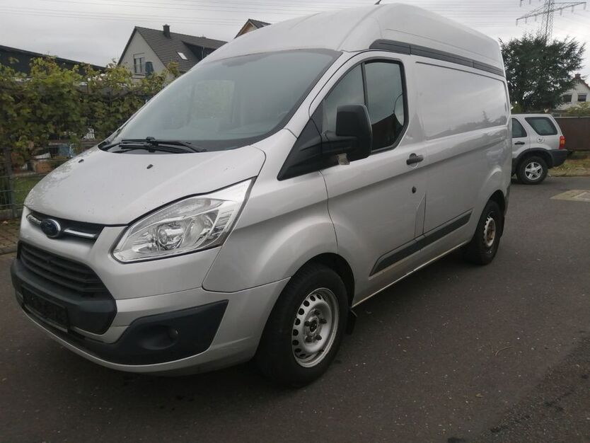 Ford Tourneo Custom 173.238 km 7.990 € Stockstadt am Main 63811