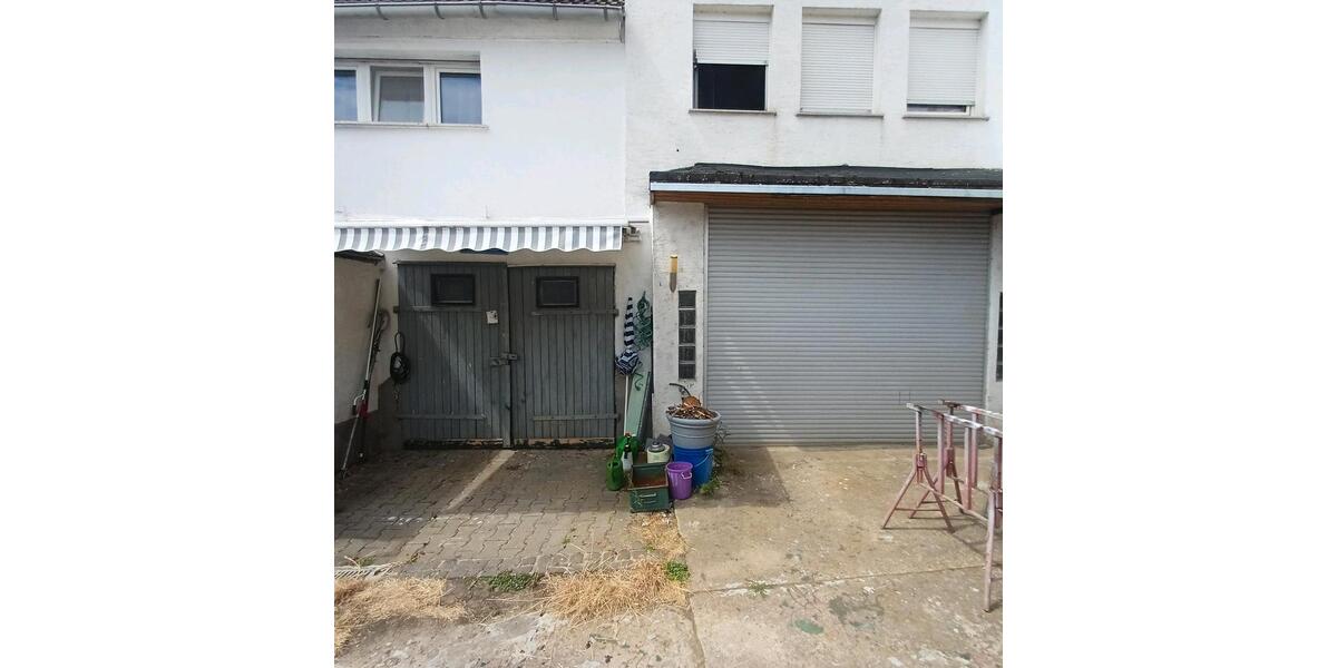 Einfamilienhaus Hammersbach - 12 Zimmer, 500 m&sup2;, 380.000&euro; | Angebot:27121515