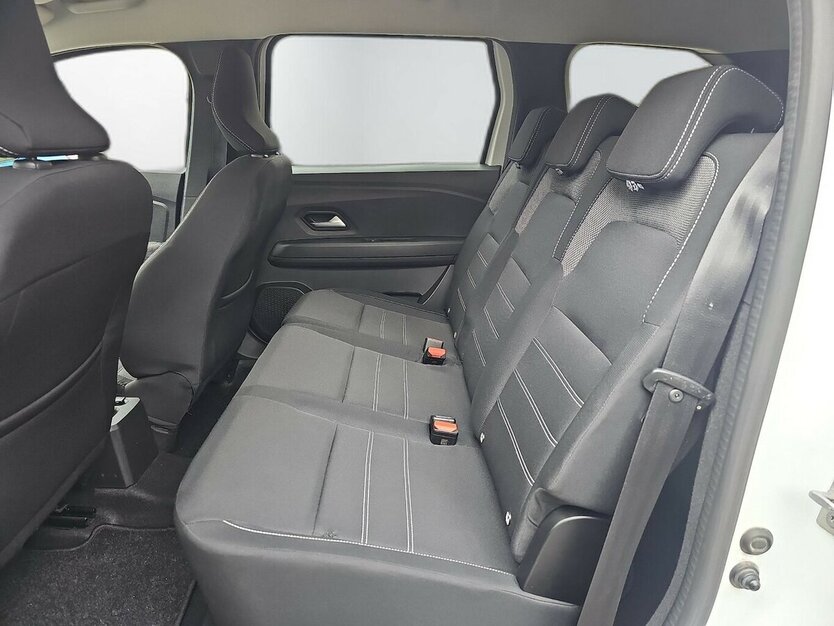 Dacia Jogger Comfort Autogas+Insp TÜV NEU+11700.-Netto 59.414 km 13.923 € Schwalbach/Taunus 65824