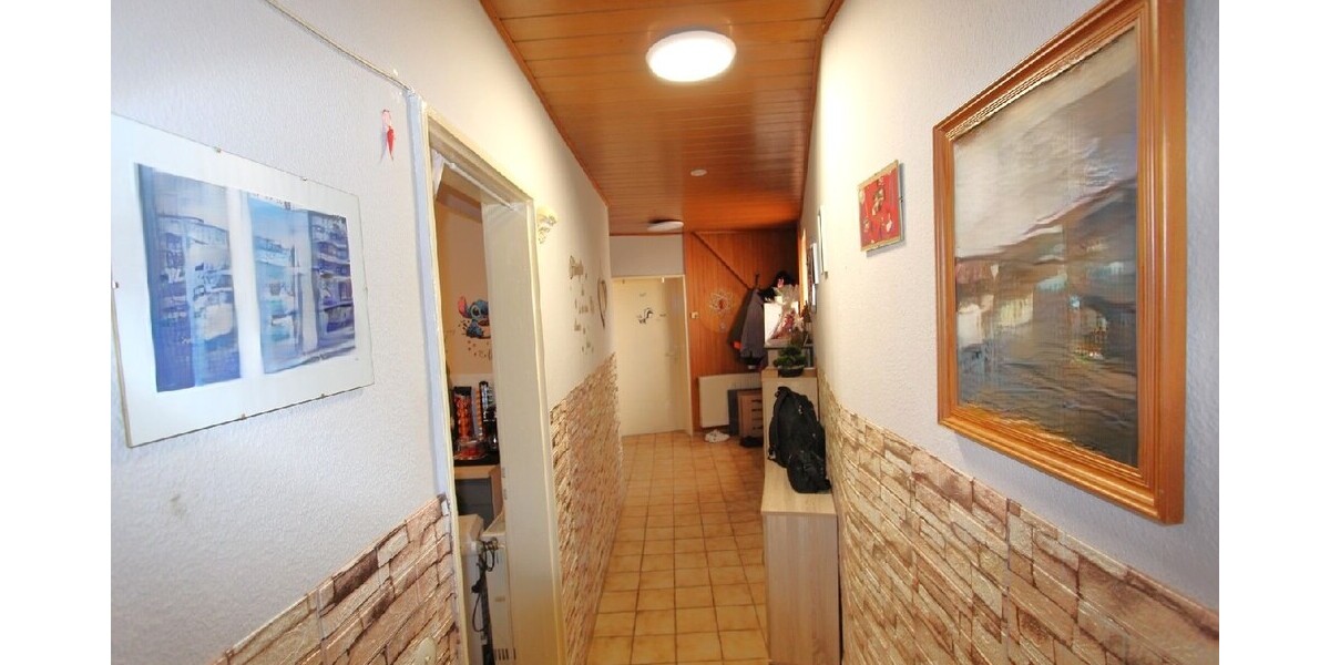 albero:) 3 Wohnungen + Gewerbeinheit auf großem Areal - Mehrfamilienhaus, Wohnhaus Seligenstadt Klein-Welzheim | Angebot:27347355