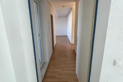 Wohnung Hanau - 3 Zimmer, 100 m&sup2;, 360.000&euro; | Angebot:25404945