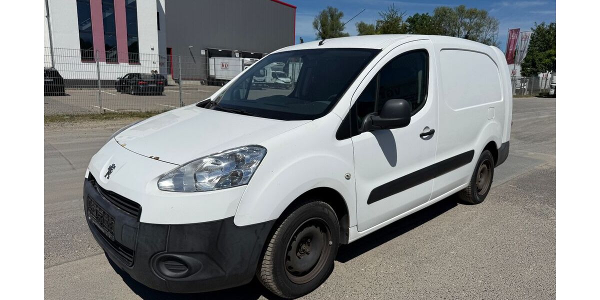 Peugeot Partner 218.006 km 5.490 &euro; Maintal 63477