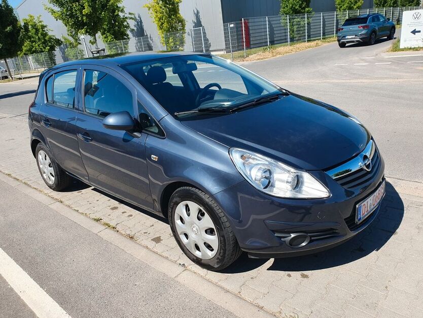 Opel Corsa 97.000 km 3.950 € Roßdorf 64380