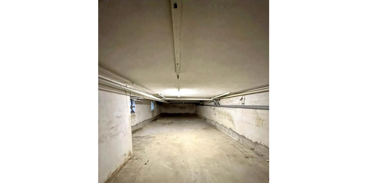 Riesiges trockenes Lager in HofheimTs. 90 m² geräumig & sofort ! zimmer