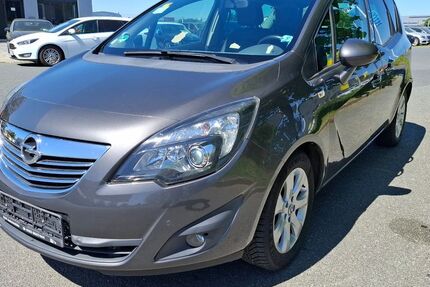Opel Meriva 200.000 km 1.490 &euro; Gross Gerau 64521
