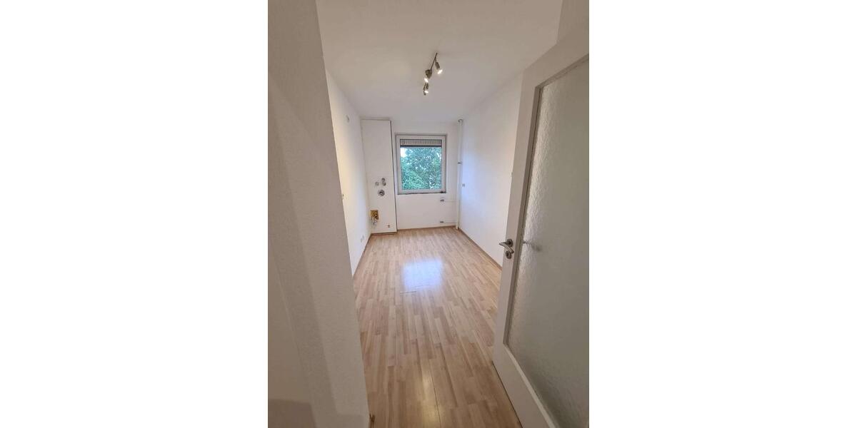 Etagenwohnung Bad Homburg vor der Höhe Gonzenheim - 3 Zimmer, 62 m&sup2;, 800&euro; | Angebot:25225993