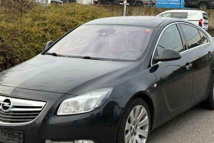 Opel Insignia 281.000 km 4.000 &euro; Kelkheim 65779