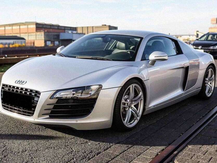R8