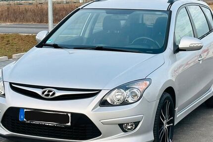 Hyundai i30 124.450 km 4.499 &euro; Hofheim 65719