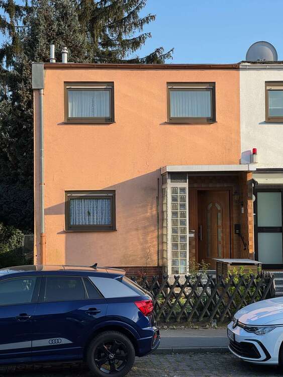 Haus zum Kaufen in Frankfurt 430.000 € 80 m²