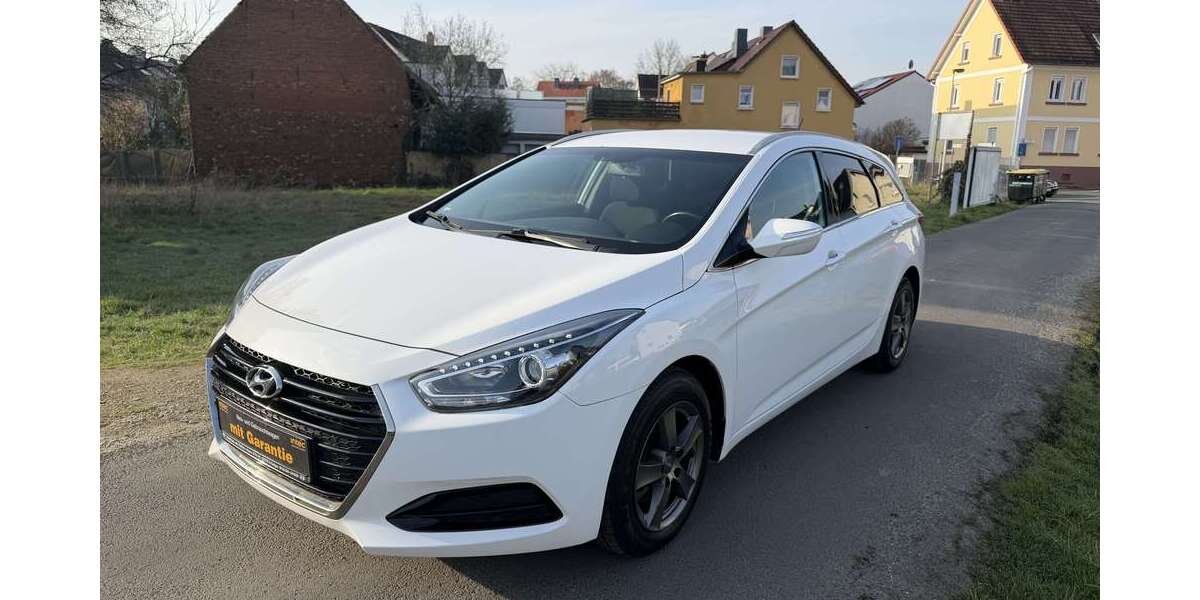 Hyundai i40 128.000 km 9.490 &euro; Friedrichsdorf/Köppern 61381