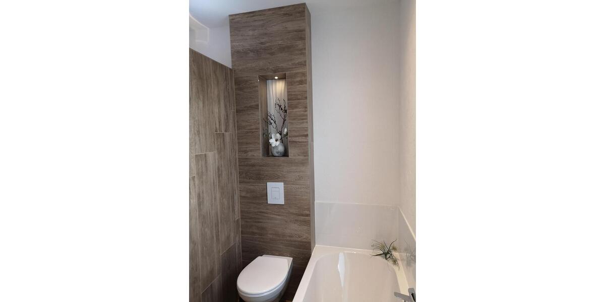 Doppelhaushälfte Langenselbold - 6 Zimmer, 140 m&sup2;, 2.100&euro; | Angebot:24706638