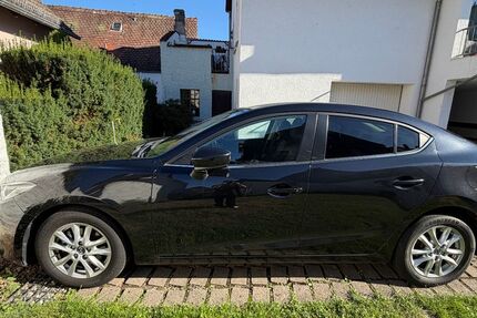 Mazda 3 142.000 km 8.999 &euro; Bad Homburg vor der Höhe 61350