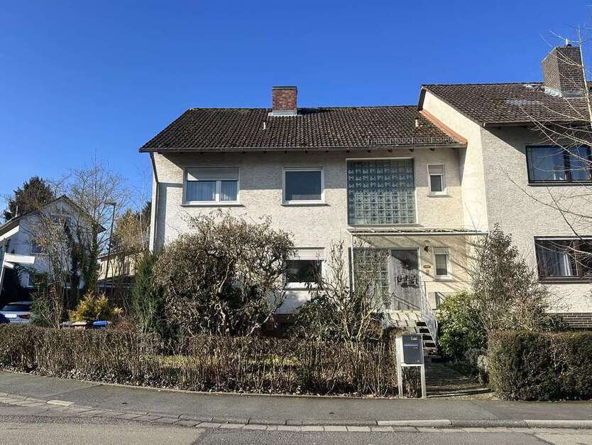 Haus zum Kaufen in Oberursel 460.000 € 184 m²