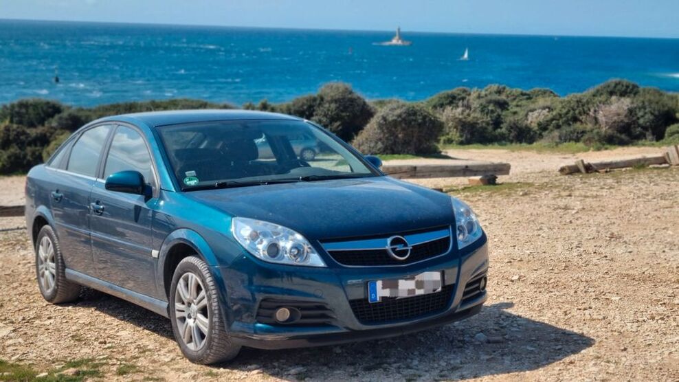 Opel Vectra 174.000 km 2.400 € Frankfurt 60433