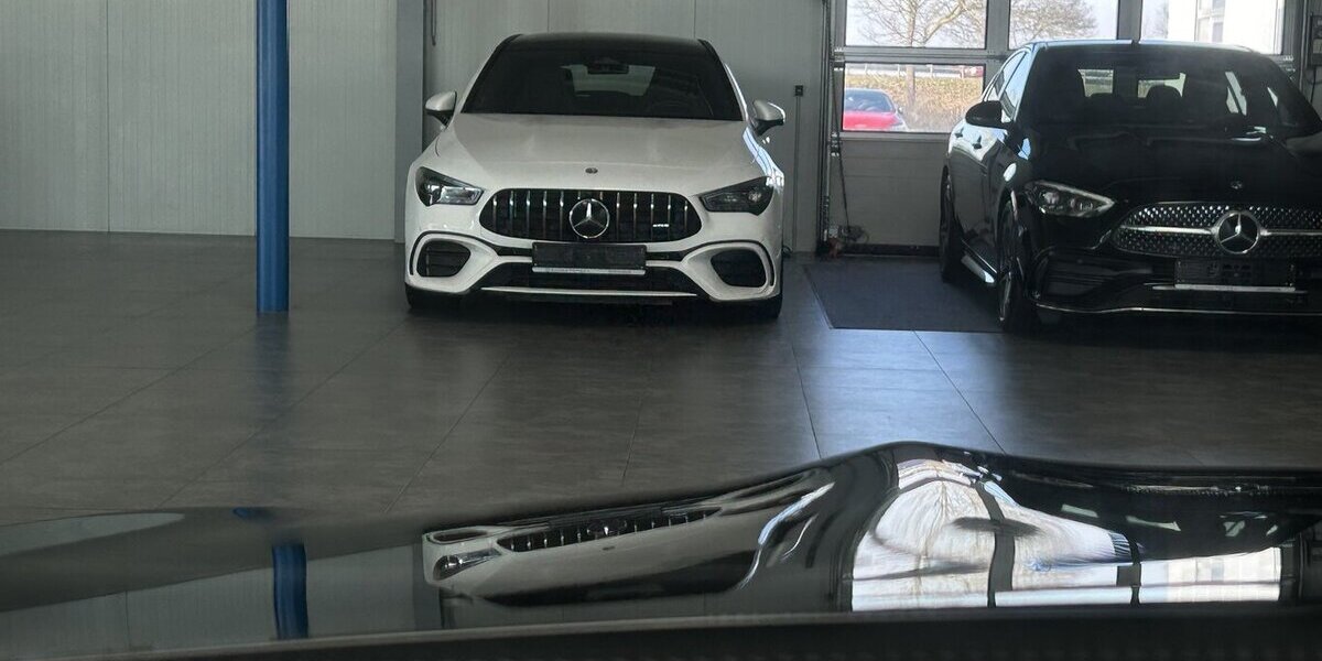 Mercedes-Benz AMG GT 63 4M+ AMG AERODYNAMIK-ABGAS-NP: 197.439 23.673 km 121.590 &euro; Groß-Umstadt 64823