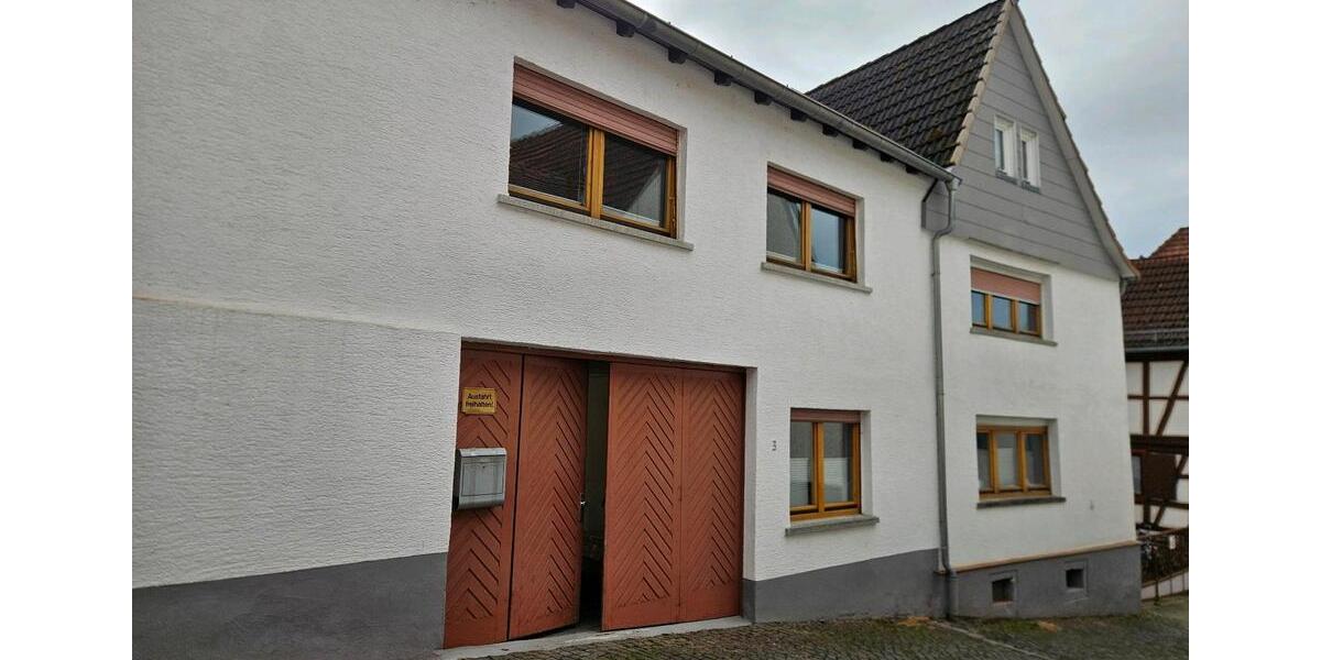 Einfamilienhaus Schöneck - 8 Zimmer, 140 m&sup2;, 1.500&euro; | Angebot:26253883
