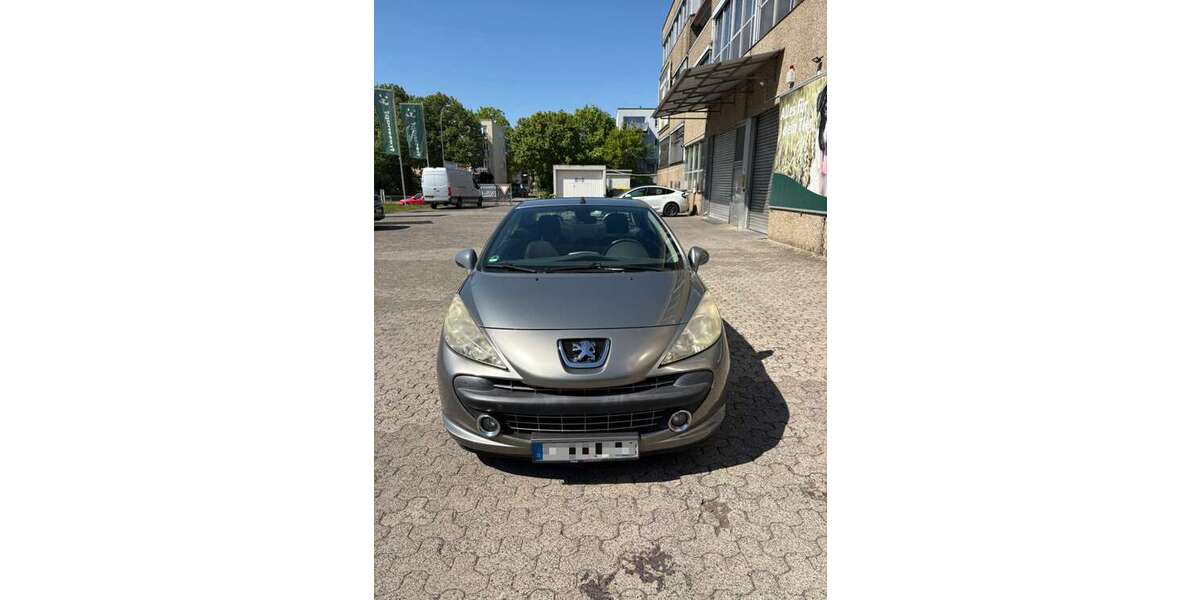 Peugeot 207 88.014 km 3.300 &euro; frankfurt am main 60388