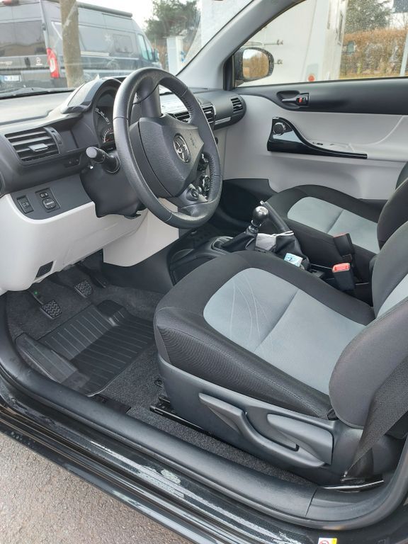 Toyota IQ 55.000 km 11.500 € Dreieich 63303