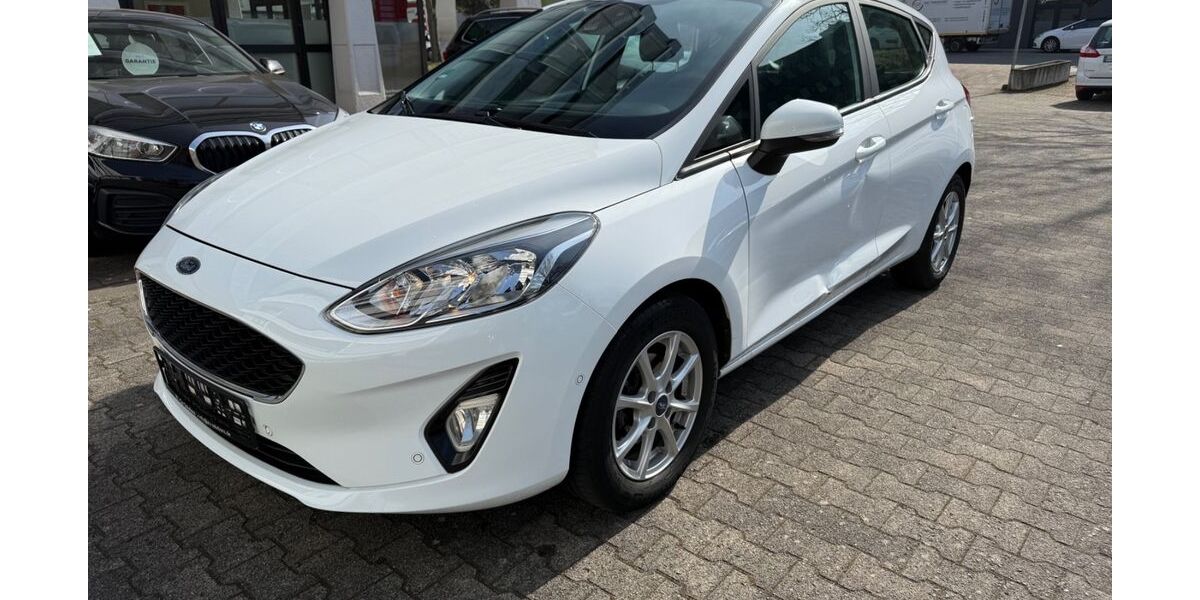 Ford Fiesta 96.051 km 7.990 &euro; Rüsselsheim 65428