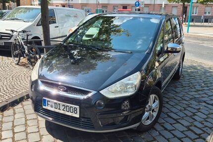 Ford S-Max 257.000 km 1.900 € Frankfurt 60435