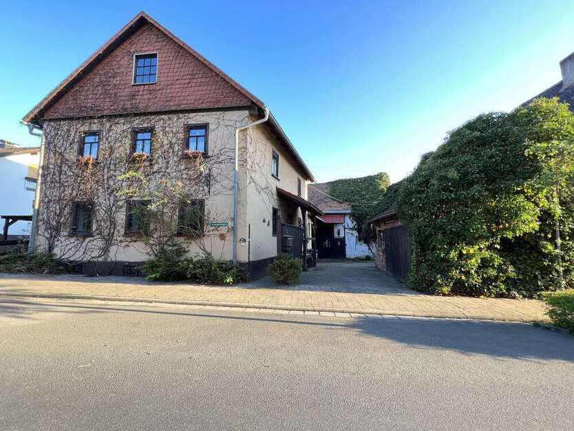 Haus zum Kaufen in Wehrheim 379.000 € 166 m²