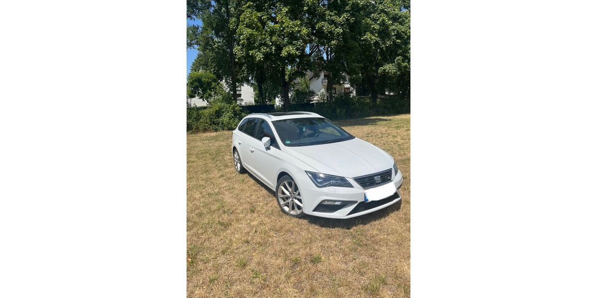 Seat Leon 95.570 km 17.499 &euro; Friedberg 61169