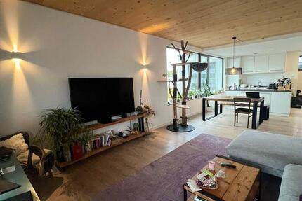 Zentral. Schnell. Exklusiv. – Penthouse mit Top-Anbindung zimmer