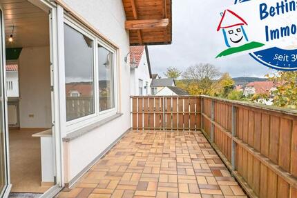 DIETZ: Gepflegte 4 Zi-Wohnung im ersten OG - 2 Balkon - Garage zimmer