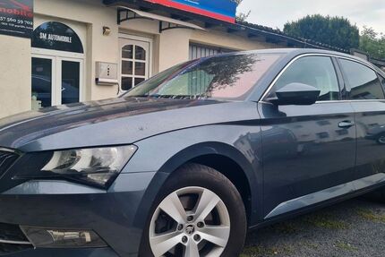 Skoda Superb 182.000 km 15.990 € Erlensee 63526