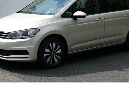 VW Touran 33.745 km 30.880 &euro; Nidderau 61130