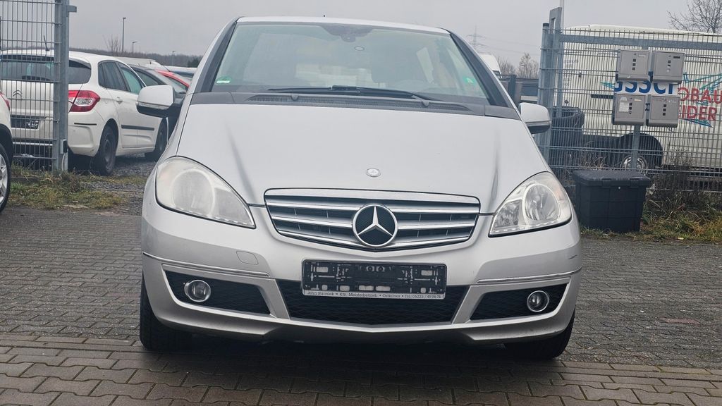 Mercedes-Benz A 180 193.000 km 3.499 &euro; Dietzenbach 63128