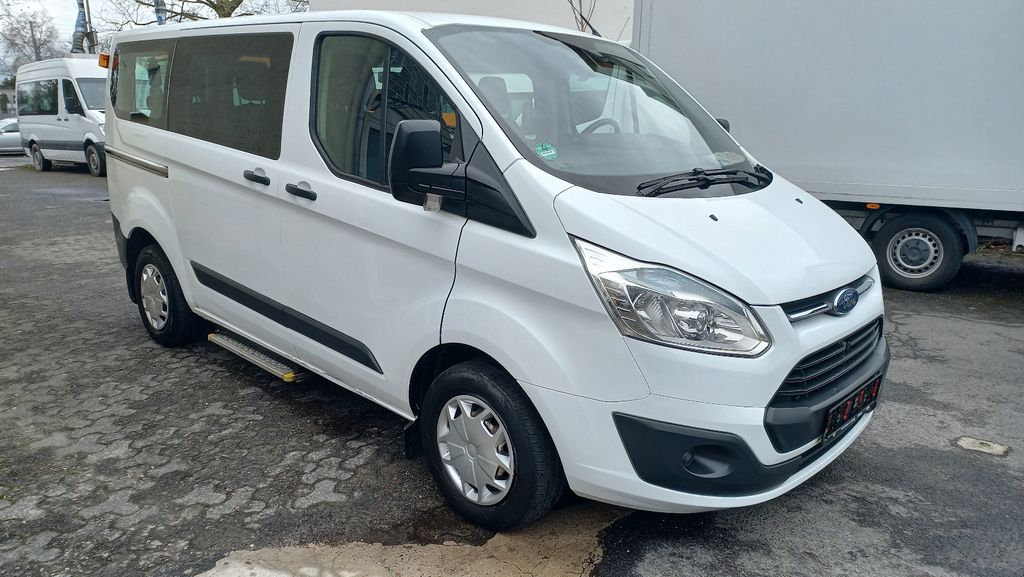 Ford Transit Custom 196.000 km 10.999 &euro; Frankfurt 65933