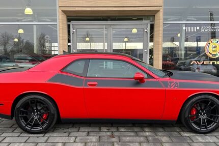 Dodge Challenger 12.500 km 53.890 € Aschaffenburg 63741