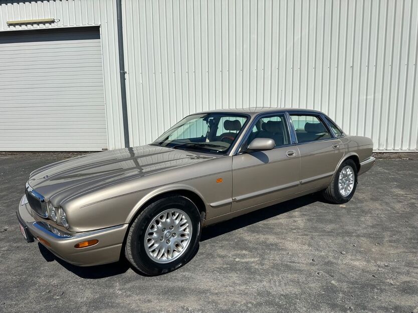 Jaguar XJ 139.000 km 1.700 € Limeshain 63694